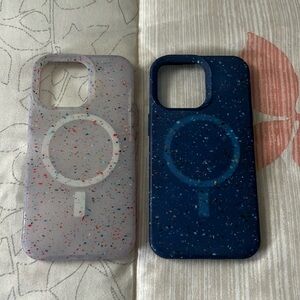 iPhone 13 Pro - like new 2 Otter Box Cases